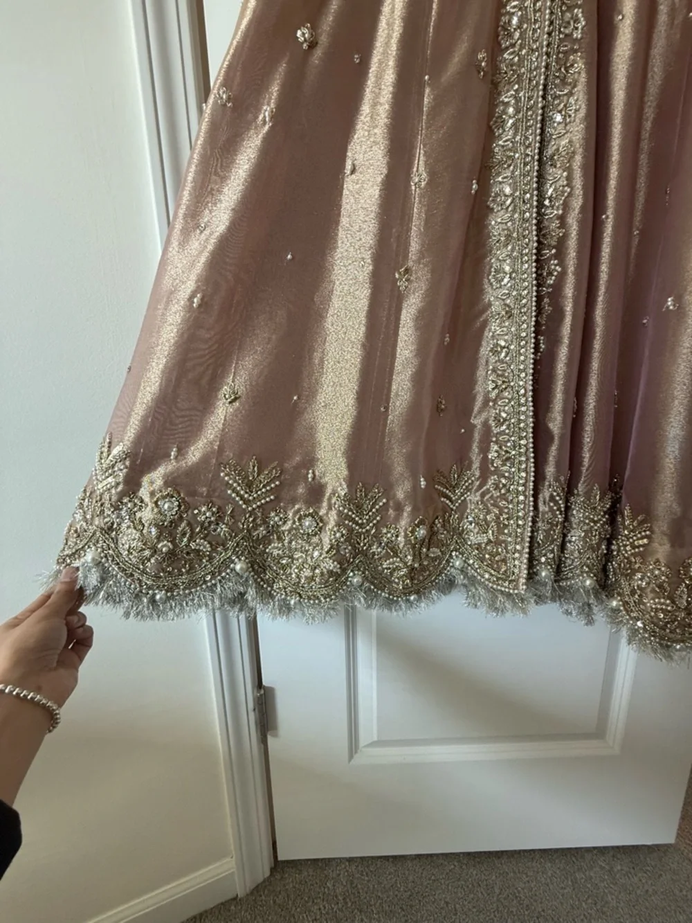 Zainab Zulfiqar formal lehnga with long shirt - Picture 11 of 13
